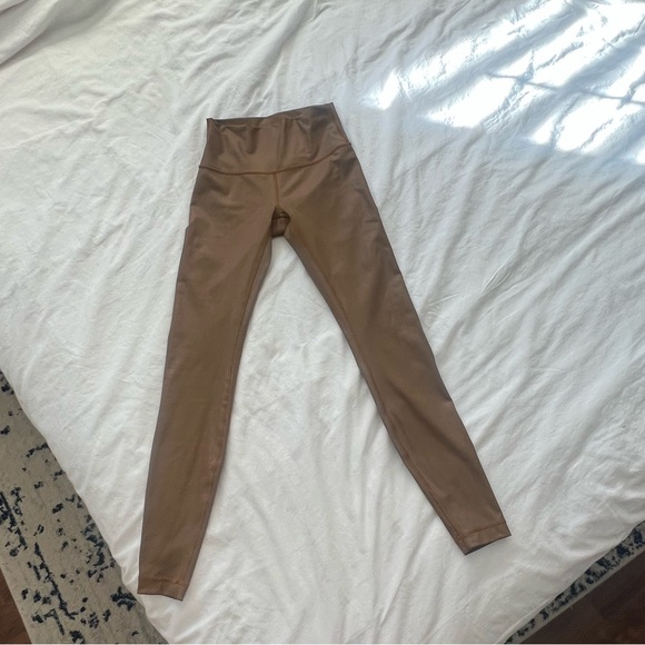 Lululemon wunder under smooth high rise copper matte metallic leggings 4 - Picture 8 of 16